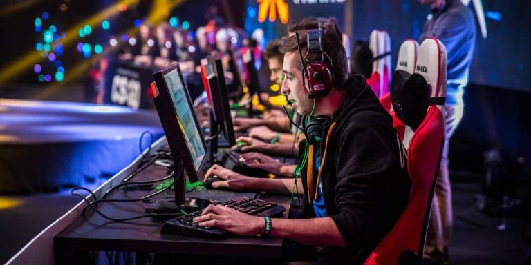 How To Become a Professional Gamer - University Magazine